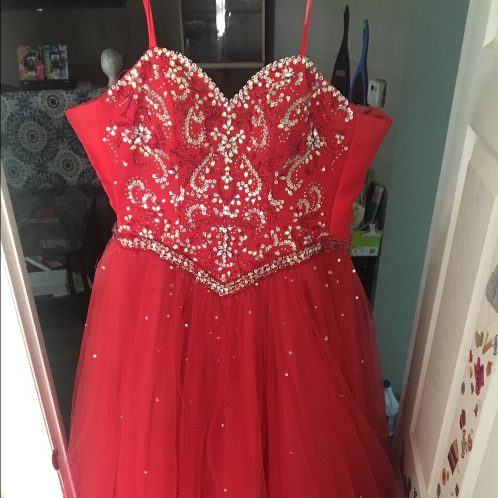 Customized prom dress